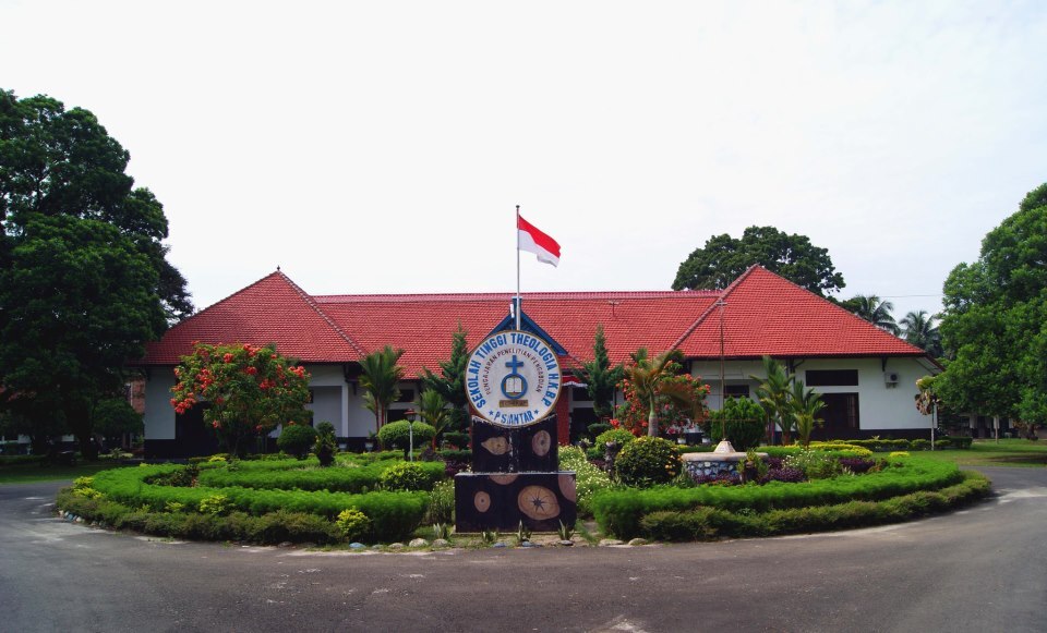 Detail Perpustakaan Sekolah Tinggi Teologi HKBP Pematangsiantar ...